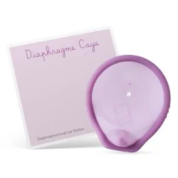 modèle pour présenter la contraception diaphragme Caya